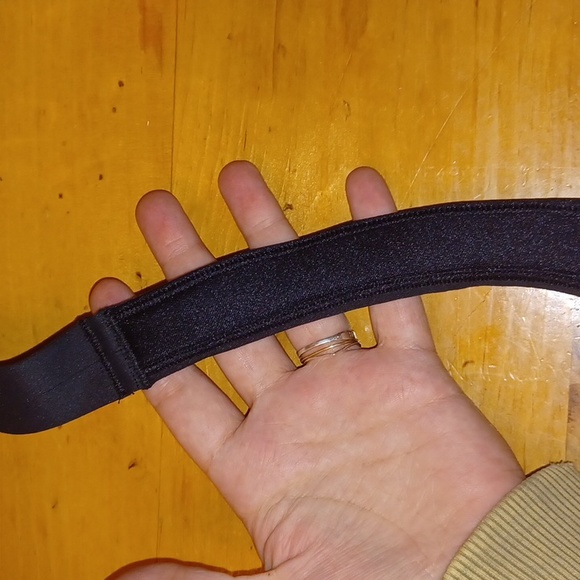 NWT- FP Movement- Make a move bra, Black, Sz Lrg, Multi adjustable straps! - Picture 14 of 16